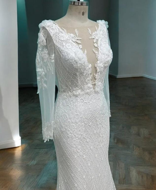 Robe de mariée en dentelle avec dos drapé de perles | Robe de mariée à manches longues | Robe élégante en dentelle transparente