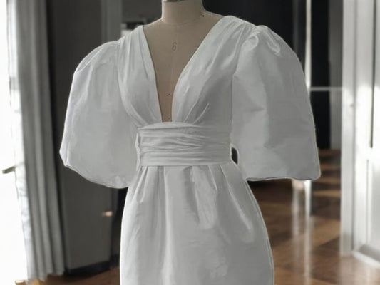 Robe de mariée mini blanche élégante avec manches bouffantes amovibles et dos noué - Robe d'évasion - Robe de palais de justice