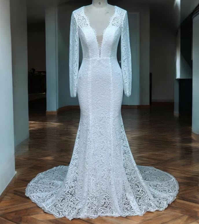 Long Sleeve Lace Mermaid Wedding Dress | Keyhole Back Bridal Gown | Floral Lace Train Dress